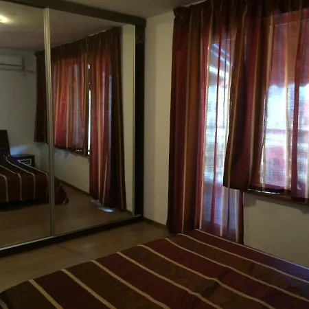 2-х комнатные в г.поморие болгария 帕莫瑞