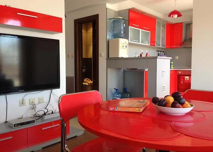 Apartment 2-х комнатные в г.поморие болгария *